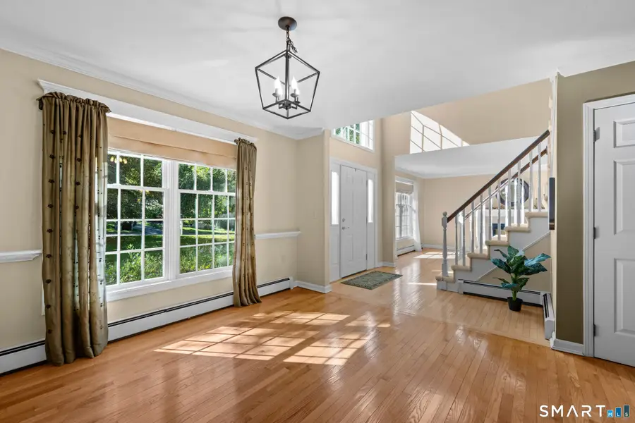 31 Paula Lane, Waterford, CT 06385 - #3