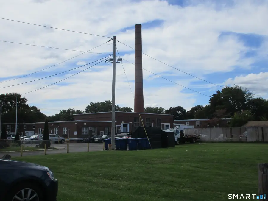 Court D 76 Success Avenue #28, Bridgeport, CT 06610 - #3