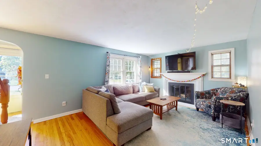 3 Middle Drive, Windsor Locks, CT 06096 - #2