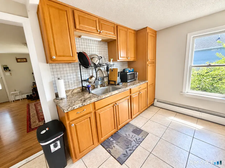435 Myrtle Street, New Britain, CT 06053 - #3