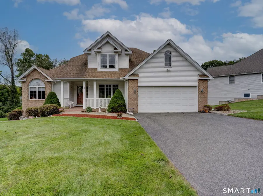 37 Skyview Terrace, Manchester, CT 06040 - #2