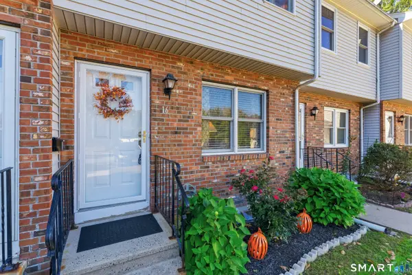 16 Vintner Place #16, Enfield, CT 06082