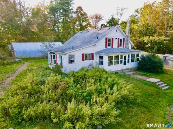 47 Central Pike, Foster, RI 02825