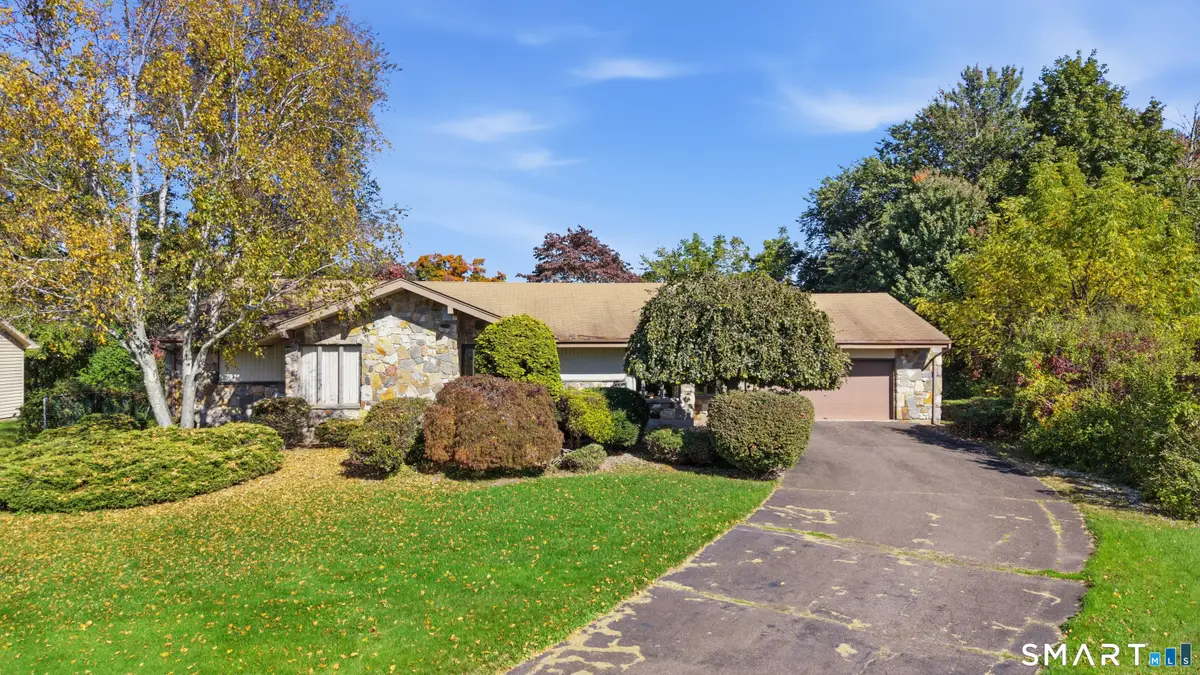 28 Angela Drive, Wethersfield, CT 06109 - #1