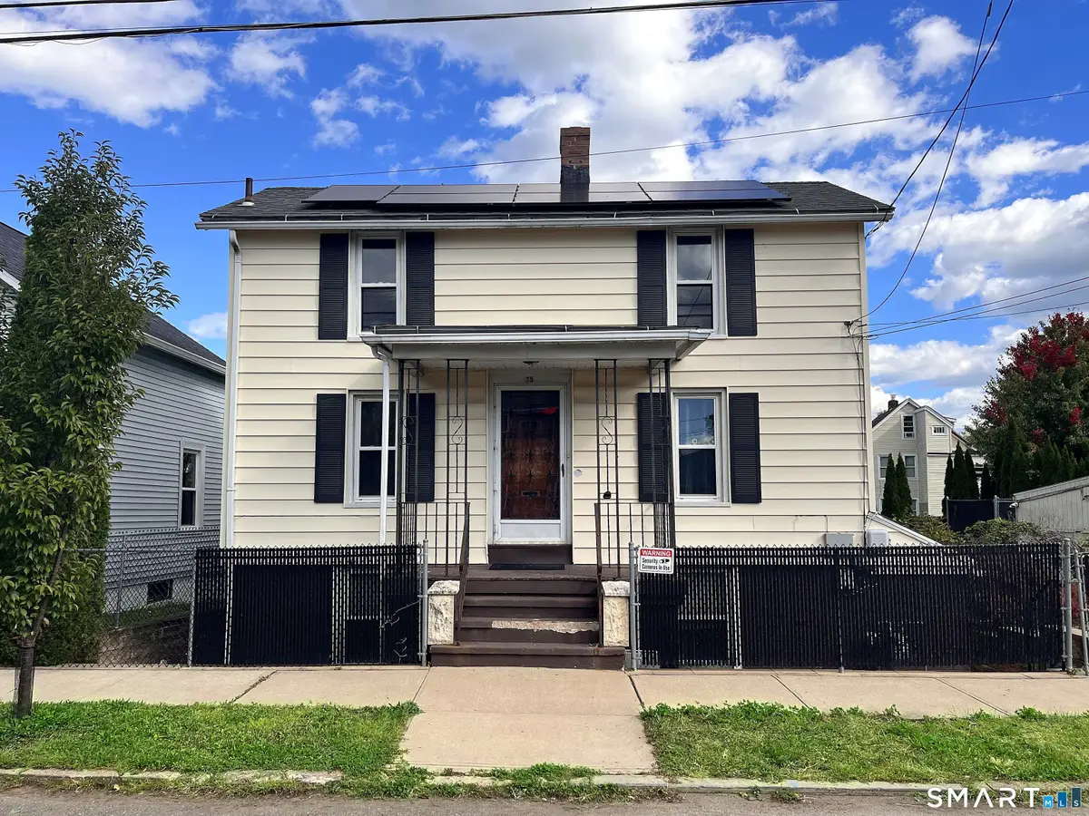 35 Edwards Street, Hamden, CT 06517 - #1