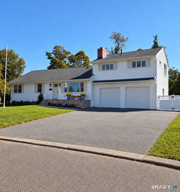 49 Sunrise Avenue, Trumbull, CT 06611
