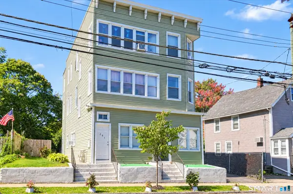 291-293 Bruce Avenue, Stratford, CT 06615