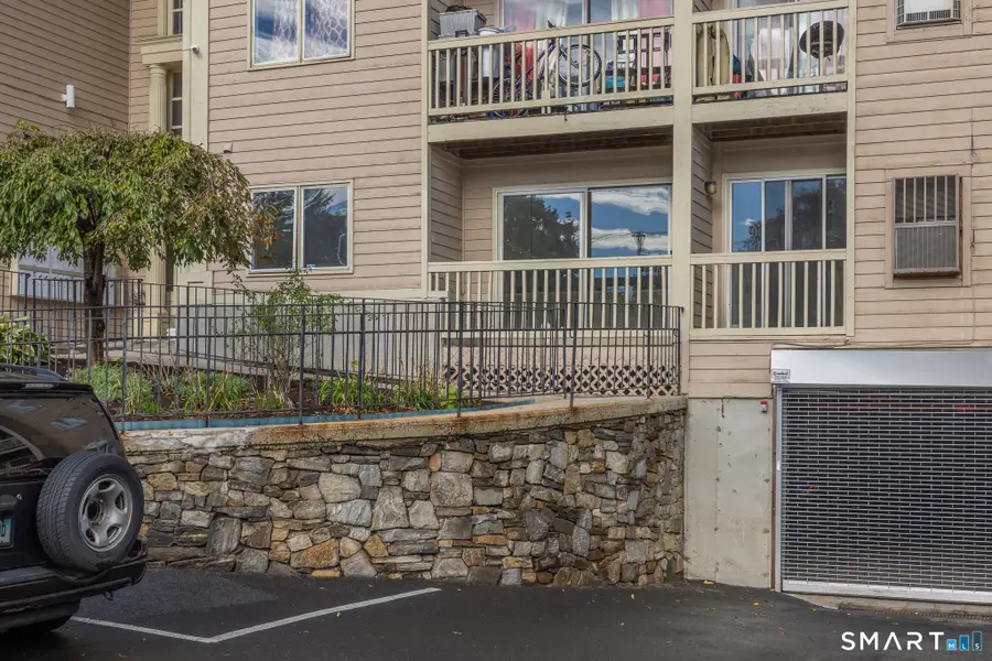 980 Lindley Street #108H, Bridgeport, CT 06606 - #2