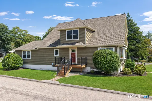 27 Mystic Avenue, Stonington, CT 06379
