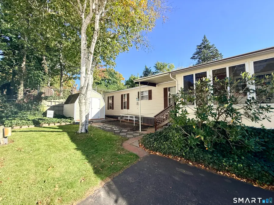 3 Navaho Road, East Hartford, CT 06118 - #2