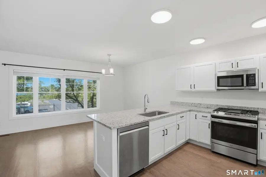 301 Harbour Close Close #102, New Haven, CT 06405 - #3