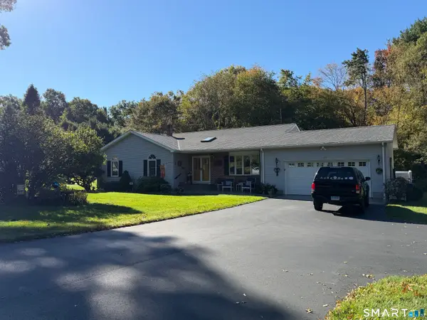 17 Vezina Drive, Killingly, CT 06239