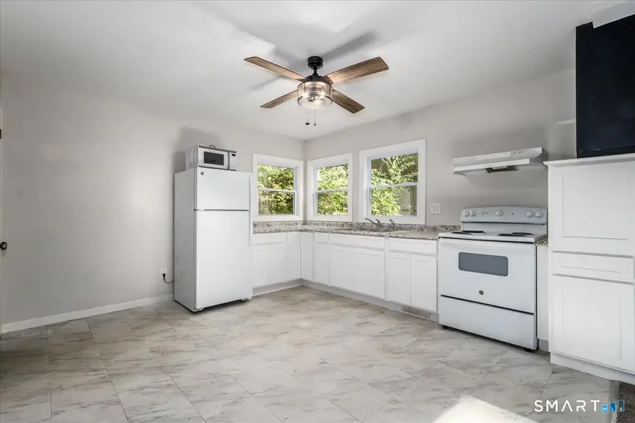 16 Ironwood Lane, New Milford, CT 06776 - #3