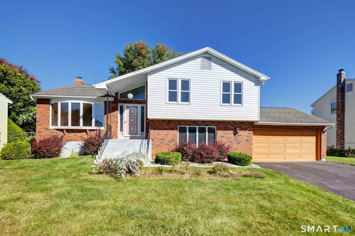 107 Patriot Lane, Newington, CT 06111 - #1