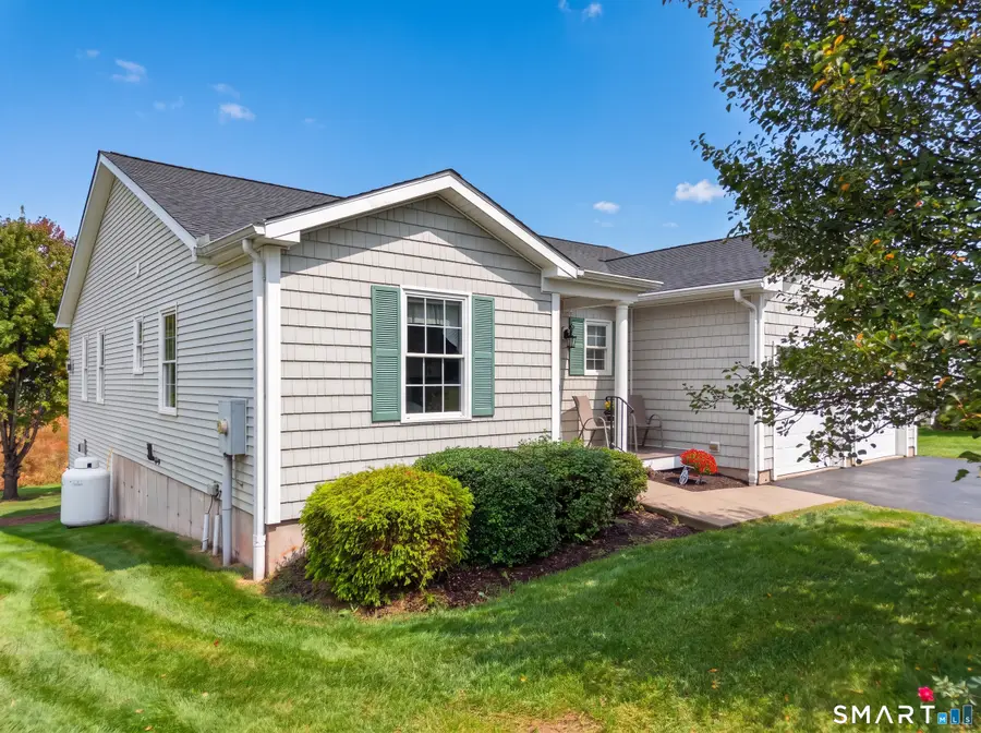 38 Autumn Lane #38, Middletown, CT 06457 - #2