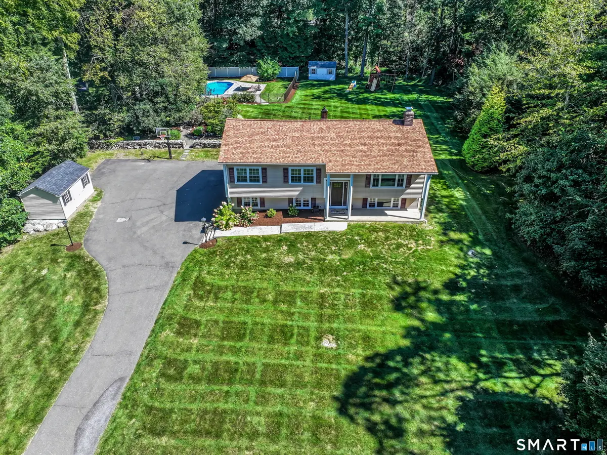 31 Deer Run Road, Brookfield, CT 06804 - #1