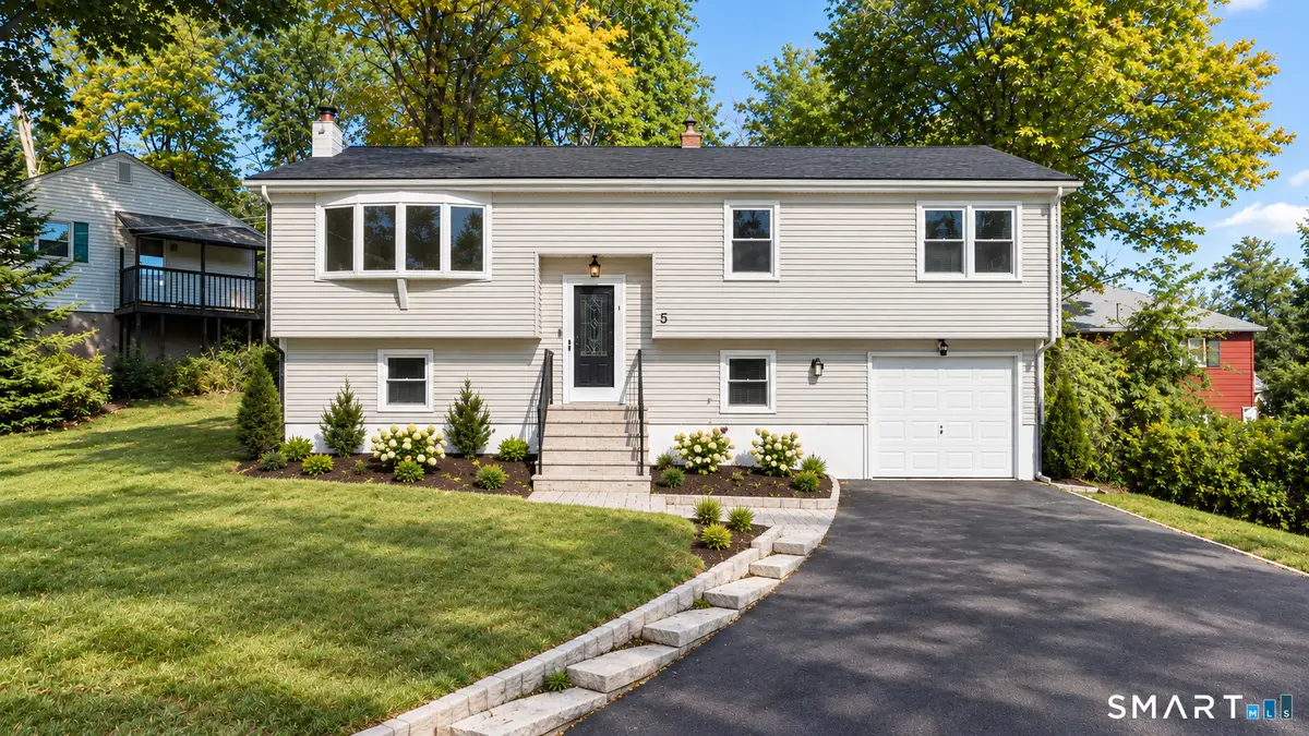 5-A Circle Drive, East Haven, CT 06512 - #1