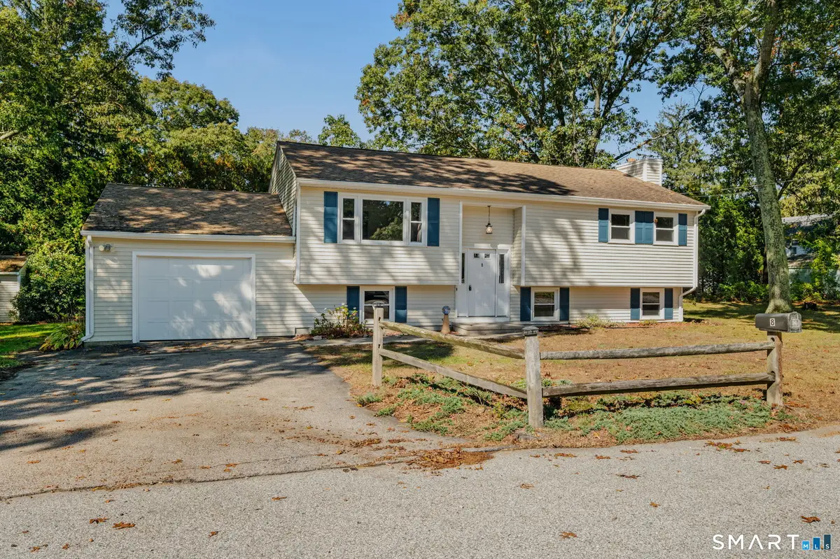 8 Holdsworth Road, Preston, CT 06365 - #1