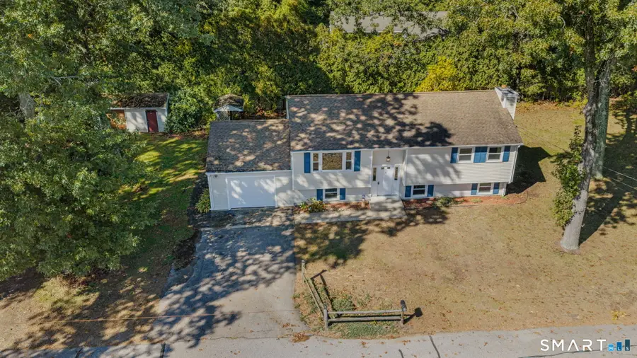8 Holdsworth Road, Preston, CT 06365 - #2