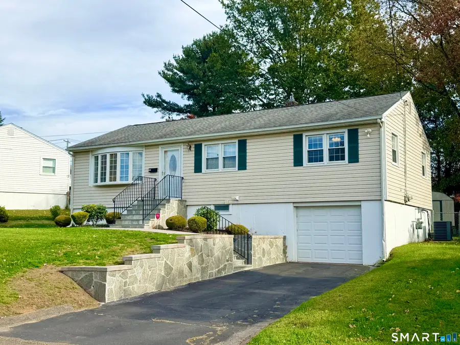 102 Jessie Drive, West Haven, CT 06516 - #2