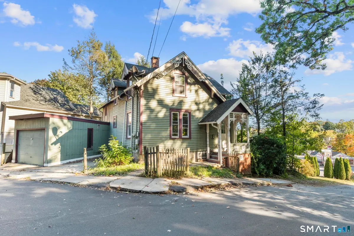 21 Pond Street, Naugatuck, CT 06770 - #1