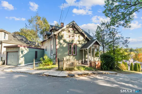 21 Pond Street, Naugatuck, CT 06770