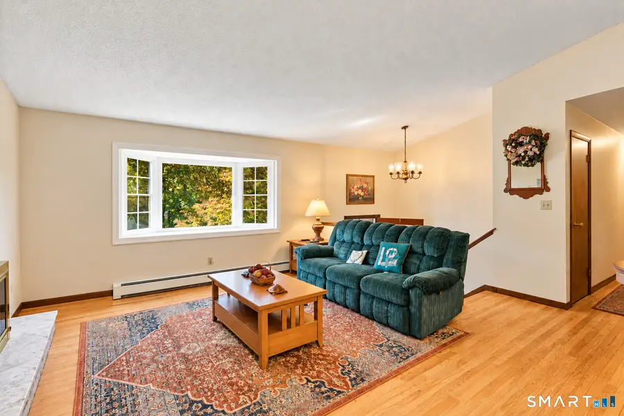 3 Patricia Terrace, Beacon Falls, CT 06403 - #3