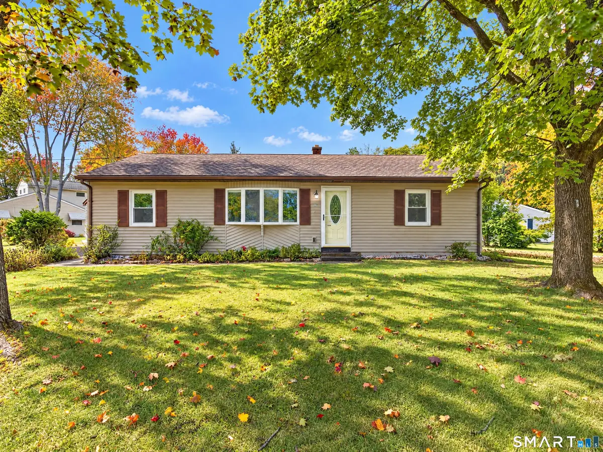 1 Richard Way, East Haven, CT 06512 - #1