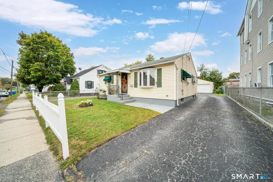 30 Knoll Street, Waterbury, CT 06705 - #2