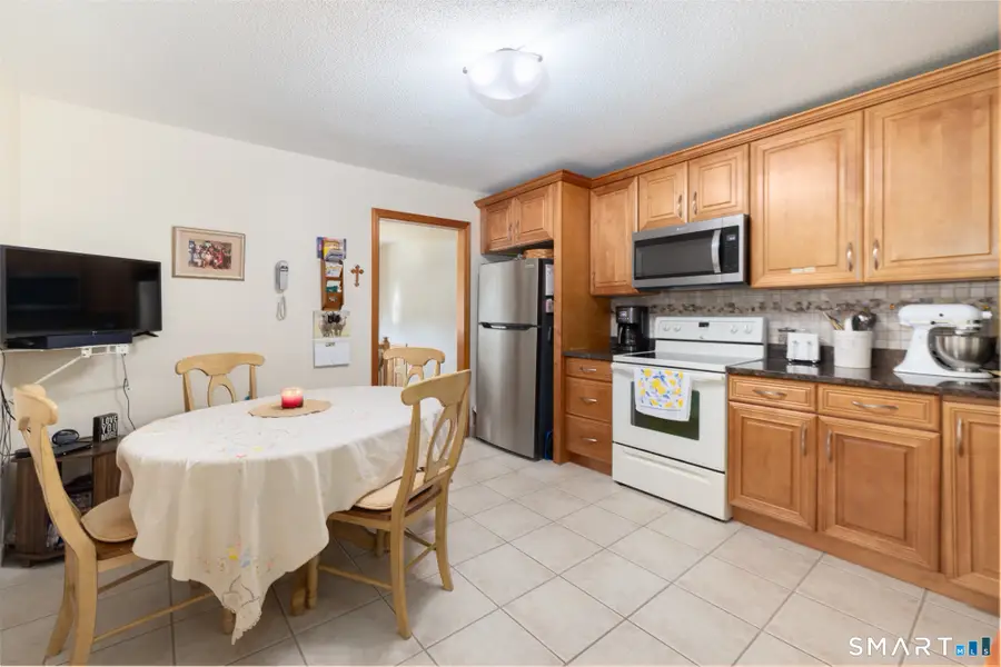 138 Danielle Drive, Waterbury, CT 06704 - #3