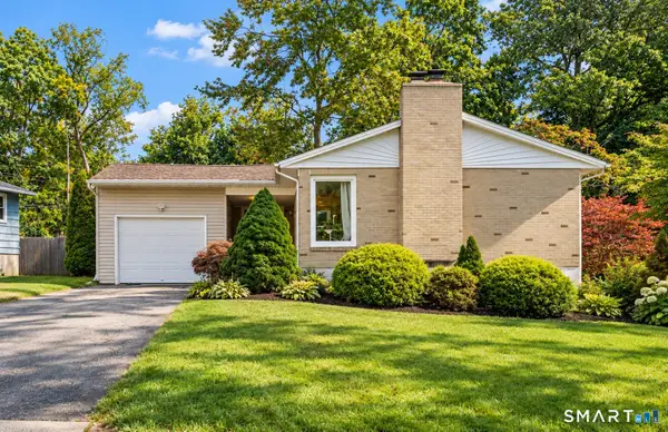 16 Bird Road, Naugatuck, CT 06770
