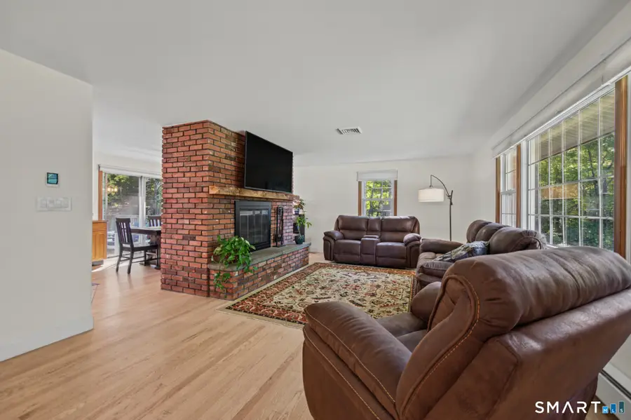 27 Berkshire Drive, New Hartford, CT 06057 - #3