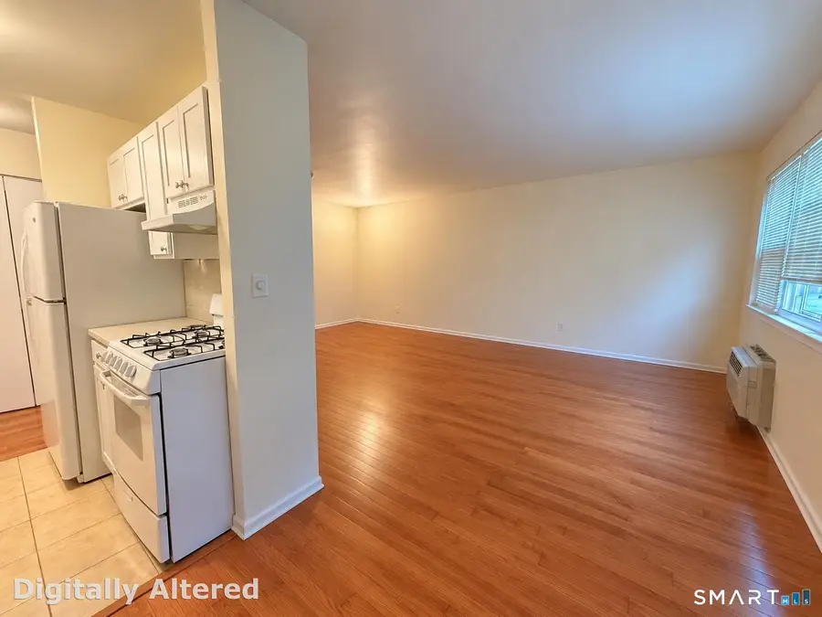 1000 Knapps Highway #10, Fairfield, CT 06825 - #2