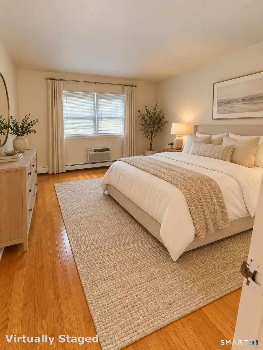 1000 Knapps Highway #10, Fairfield, CT 06825 - #3