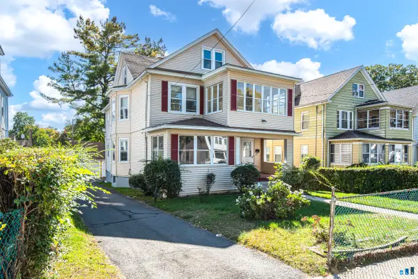 33-35 Sharon Street, Hartford, CT 06112