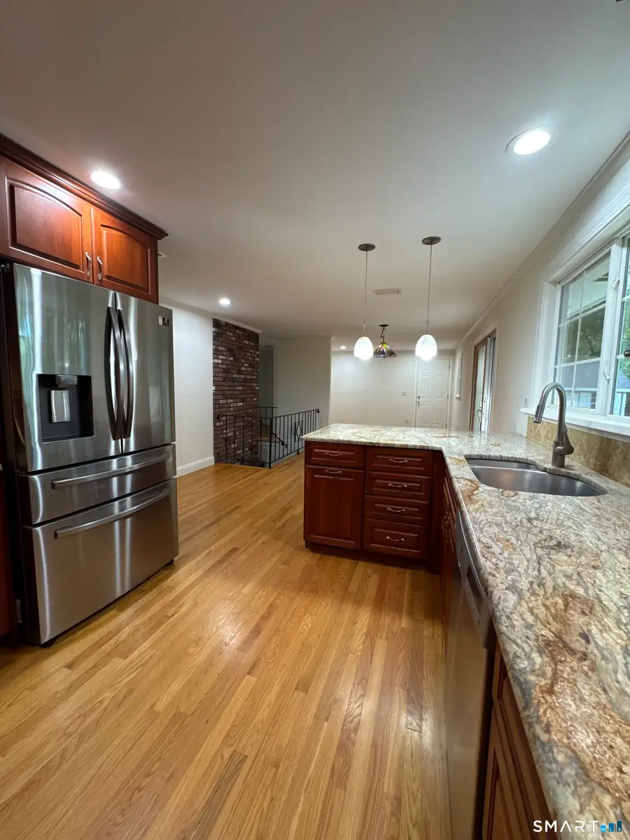 9 Arnold Way, South Windsor, CT 06074 - #3