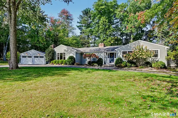 29 South Lake Drive, Stamford, CT 06903