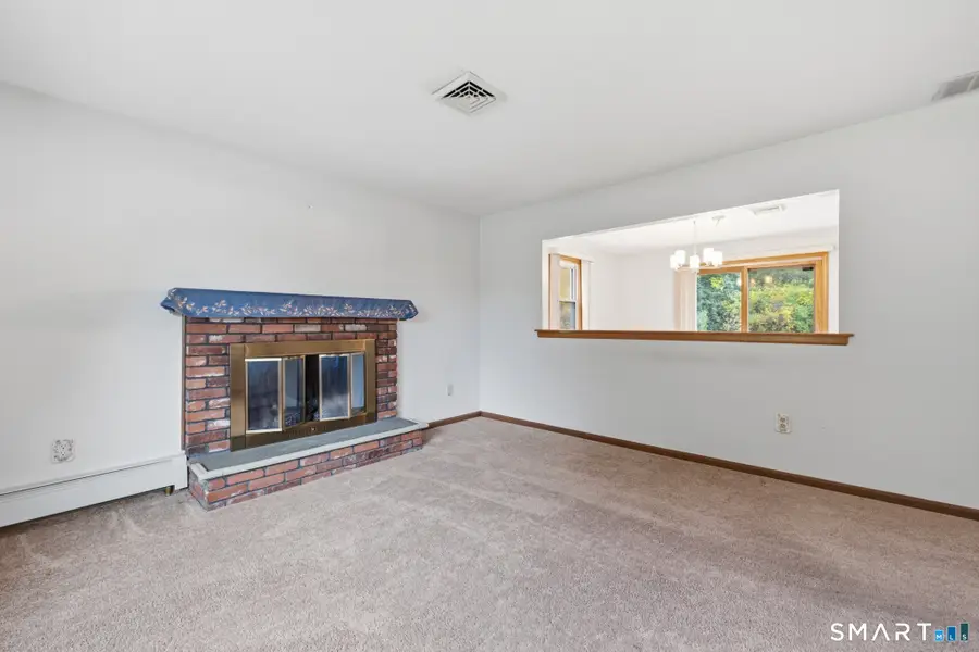 4 Stowe Street, Middlefield, CT 06455 - #3