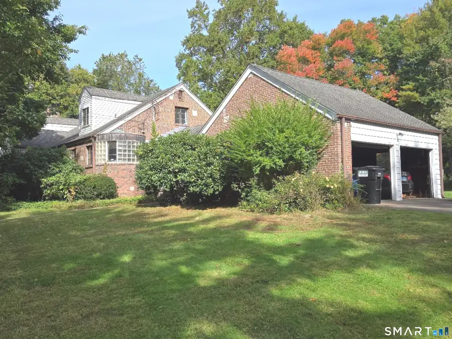 821 Bayberry Lane, Orange, CT 06477 - #2