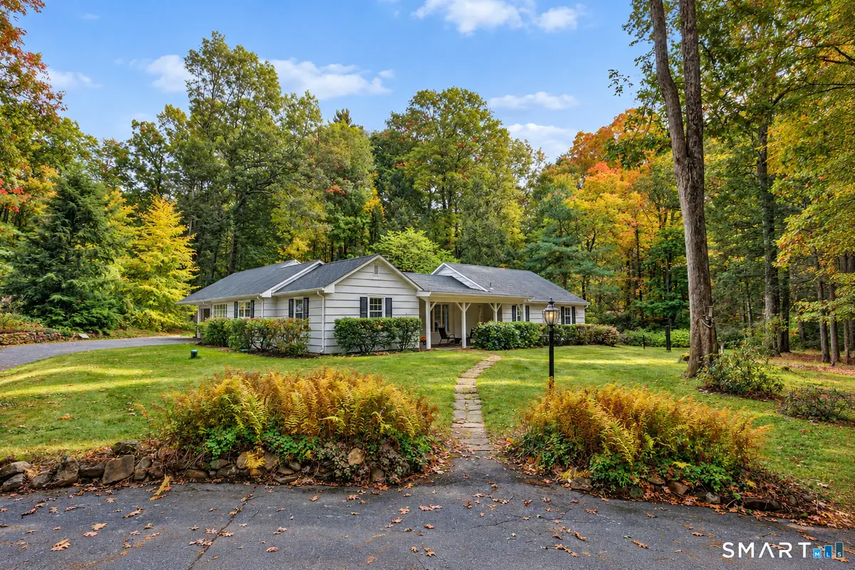 6 Raymond Road, Avon, CT 06001 - #1