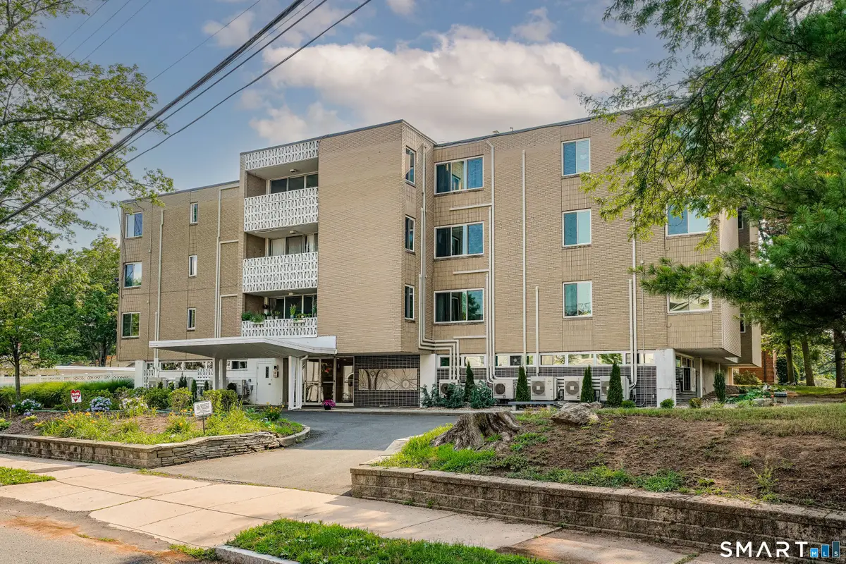 5 Bishop Road #204, West Hartford, CT 06119 - #1