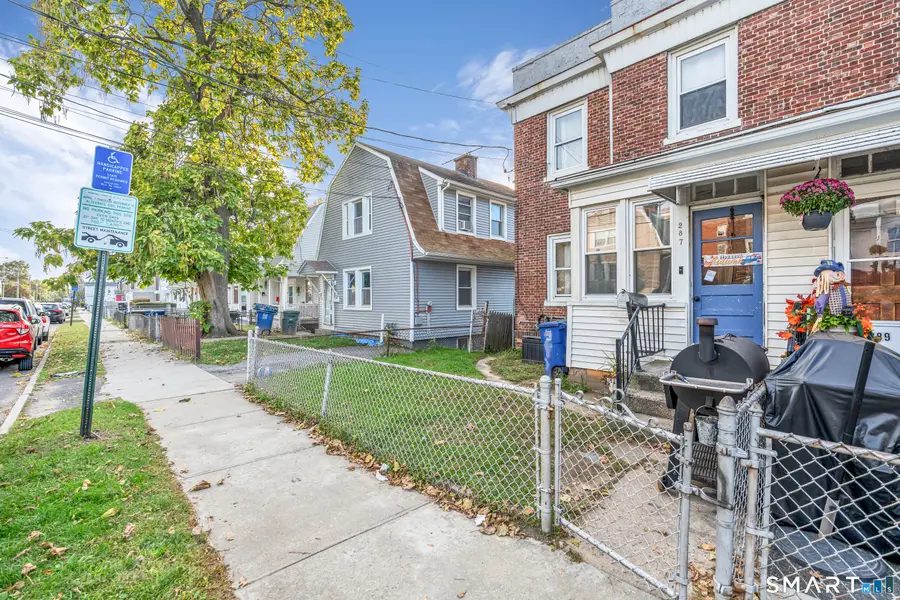 287 Remington Street, Bridgeport, CT 06610 - #3