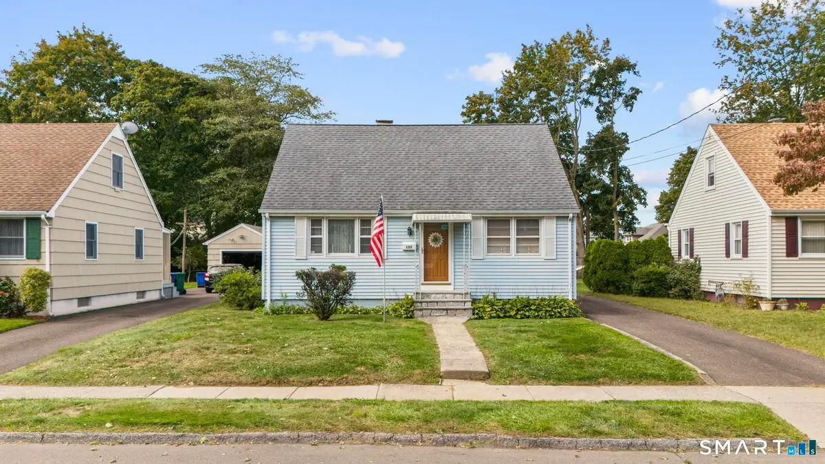 135 Legion Avenue, Stratford, CT 06614 - #1