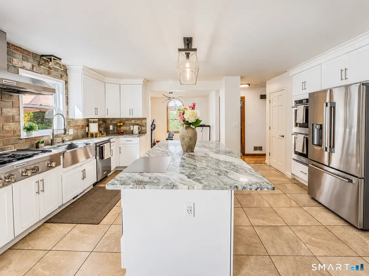 39 Regency Hill, Waterbury, CT 06708 - #1