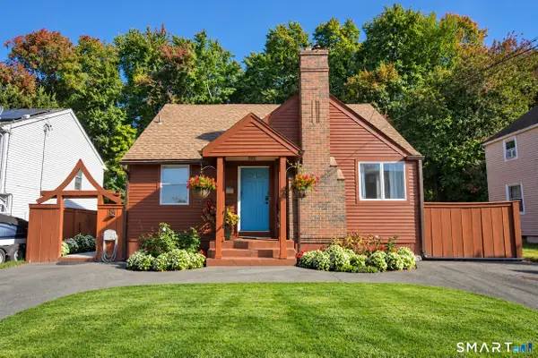 13 Belmont Avenue, Enfield, CT 06082