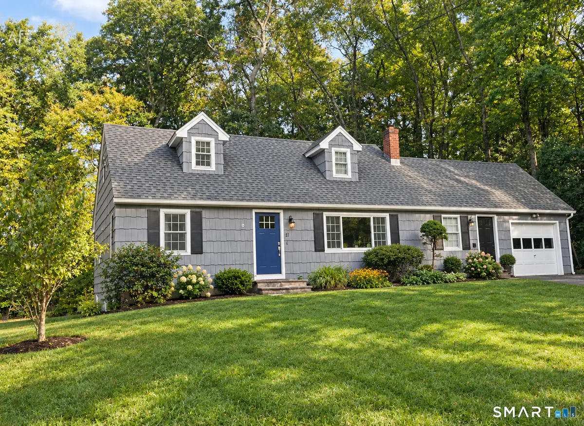 11 Flax Hill Road, Brookfield, CT 06804 - #1