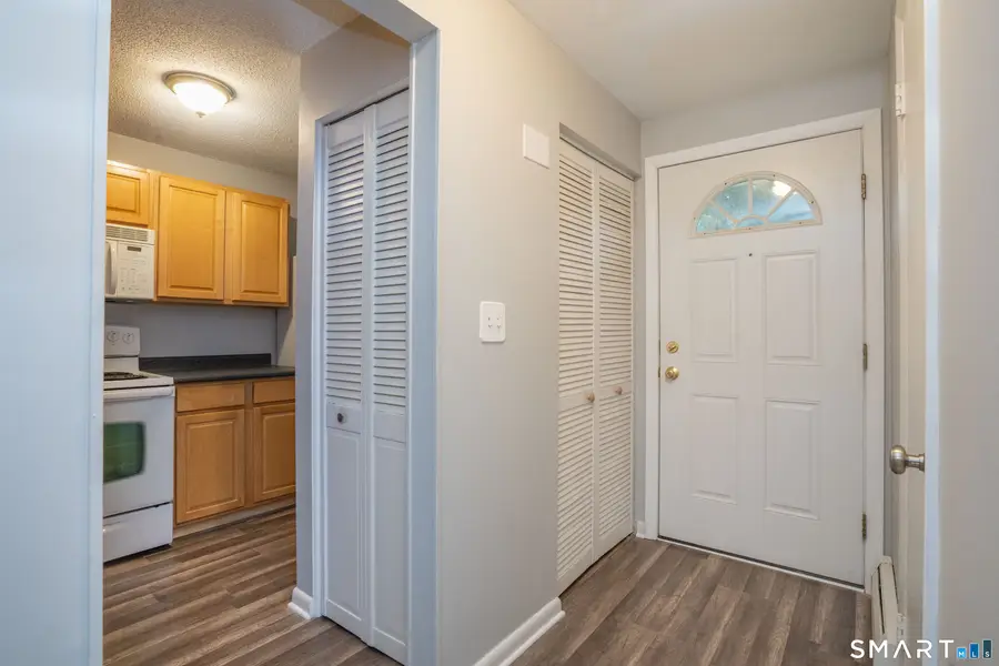 220 Main Street #6H, New Hartford, CT 06057 - #3