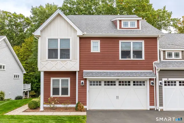 144 Mulholland Way #144, North Haven, CT 06473