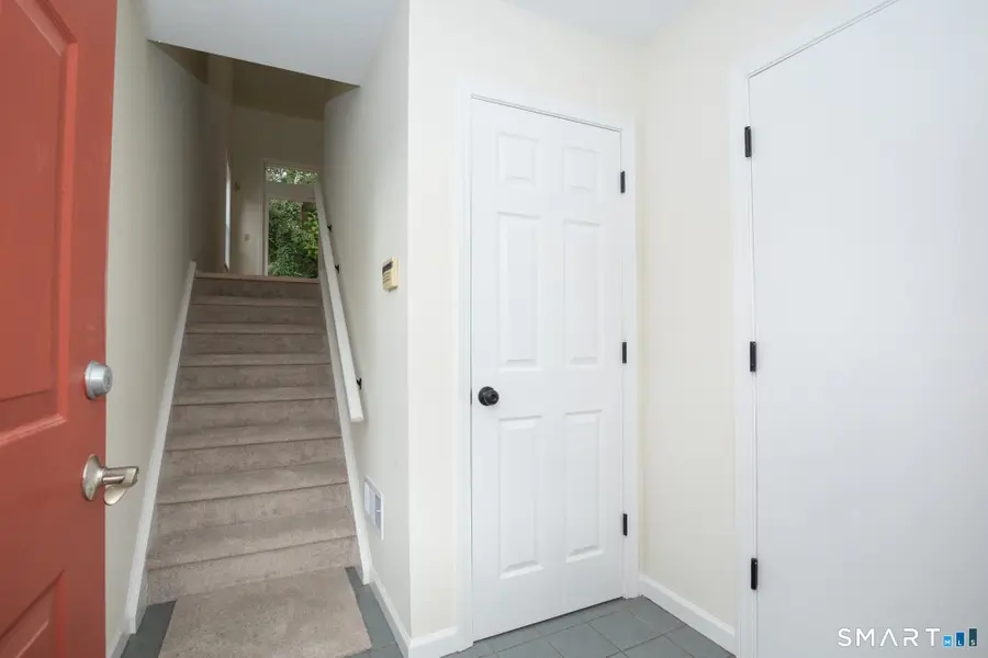 2390 State Street #5A, Hamden, CT 06517 - #3