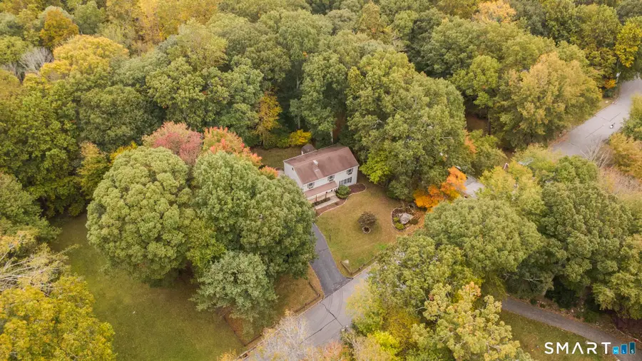 43 Robinhood Drive, Gales Ferry, CT 06335 - #2